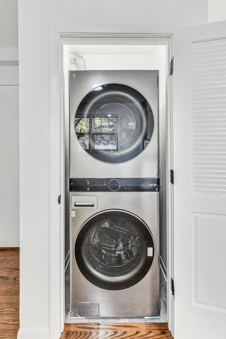 1108 Fortuna Avenue #2, Park Ridge, IL 60068