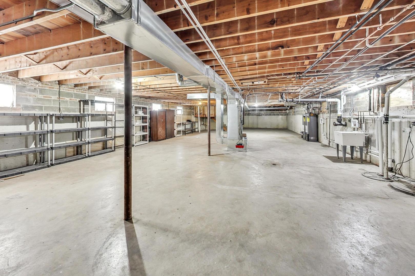 1108 Fortuna Avenue #2, Park Ridge, IL 60068