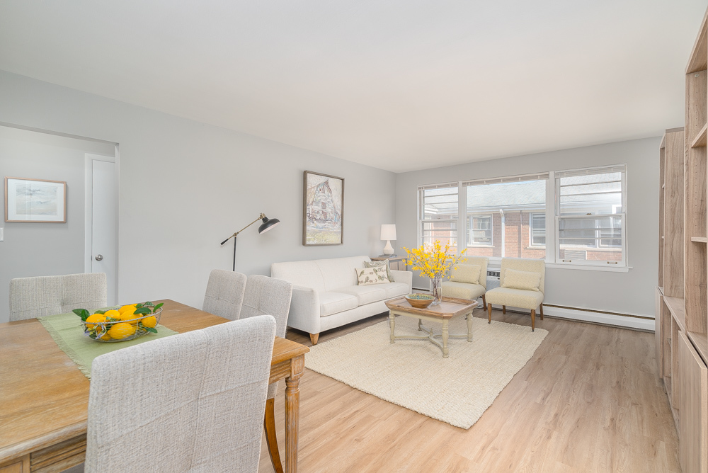 36 S Kensington Avenue #06, La Grange, IL 60525