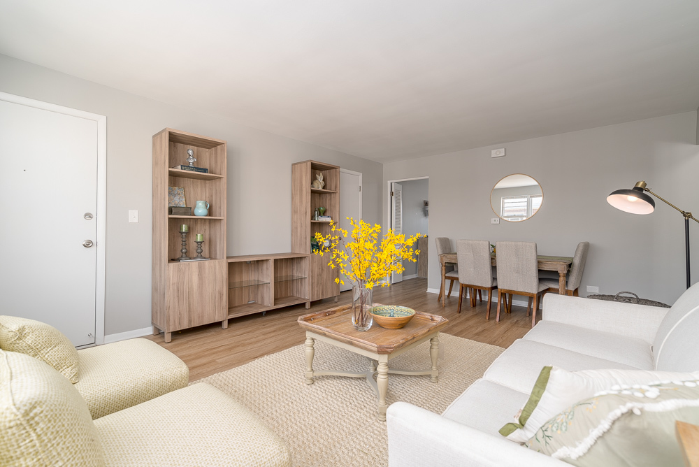 36 S Kensington Avenue #06, La Grange, IL 60525