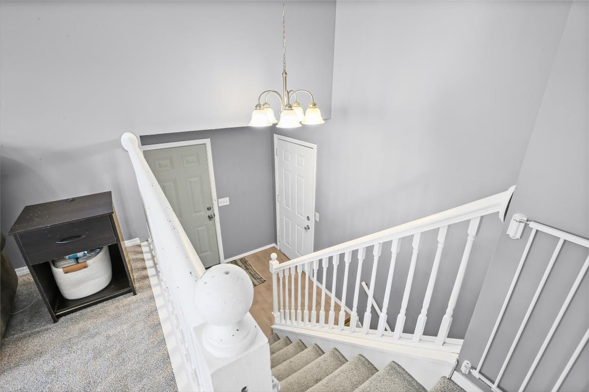 2823 Rutherford Drive, Bloomington, IL 61705