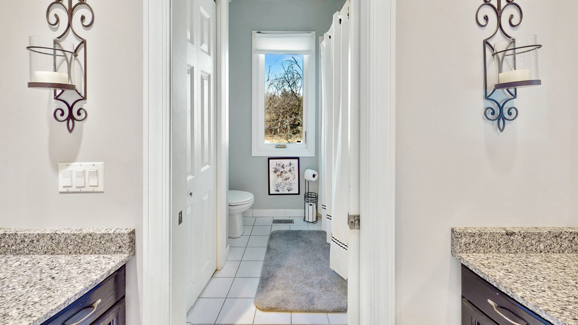 51 Crestview Drive, Oswego, IL 60543