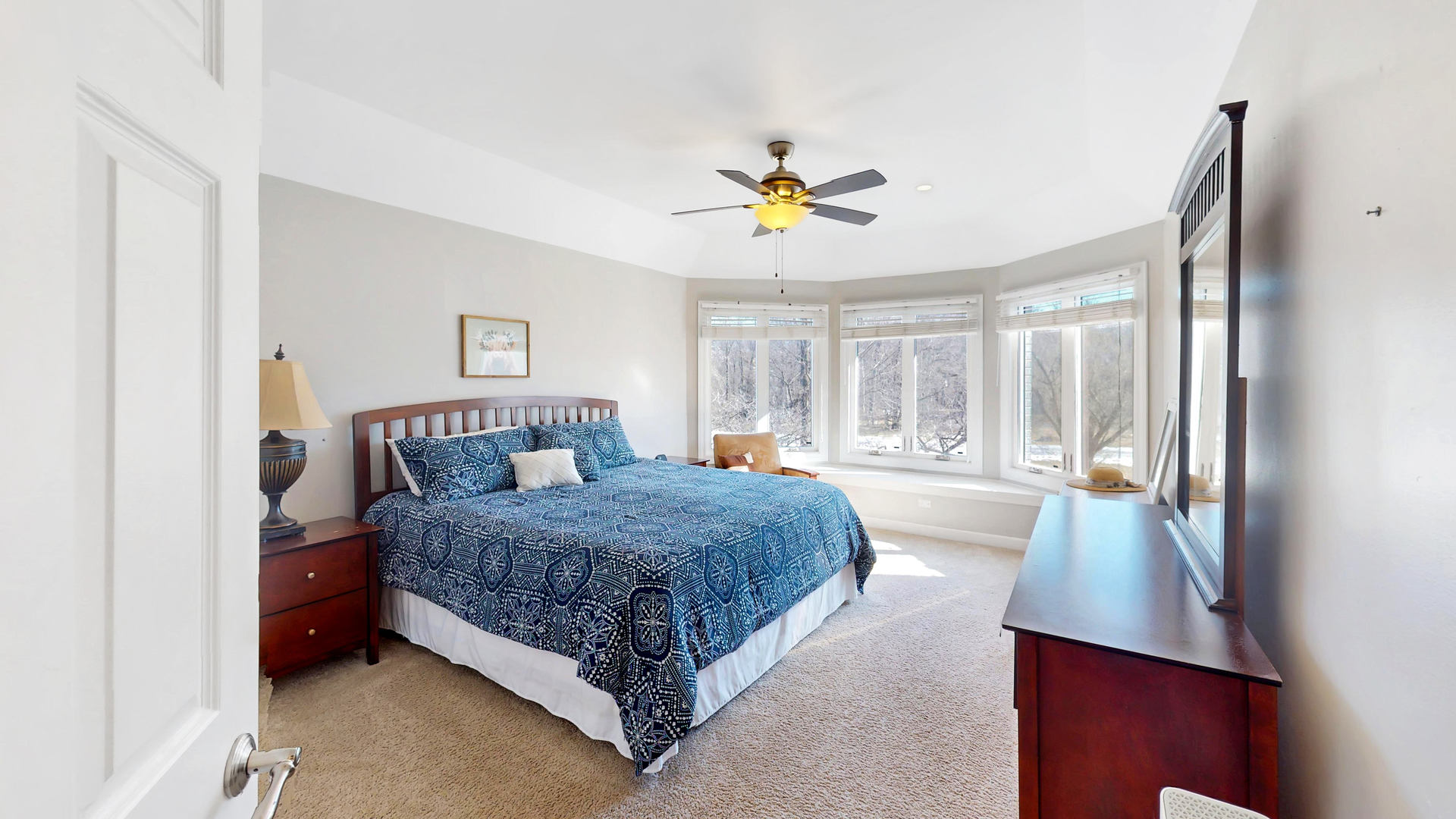 51 Crestview Drive, Oswego, IL 60543