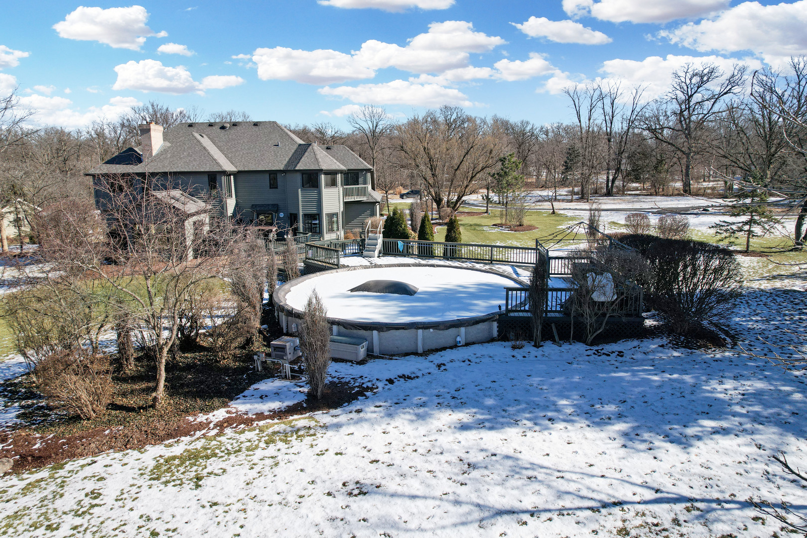 51 Crestview Drive, Oswego, IL 60543