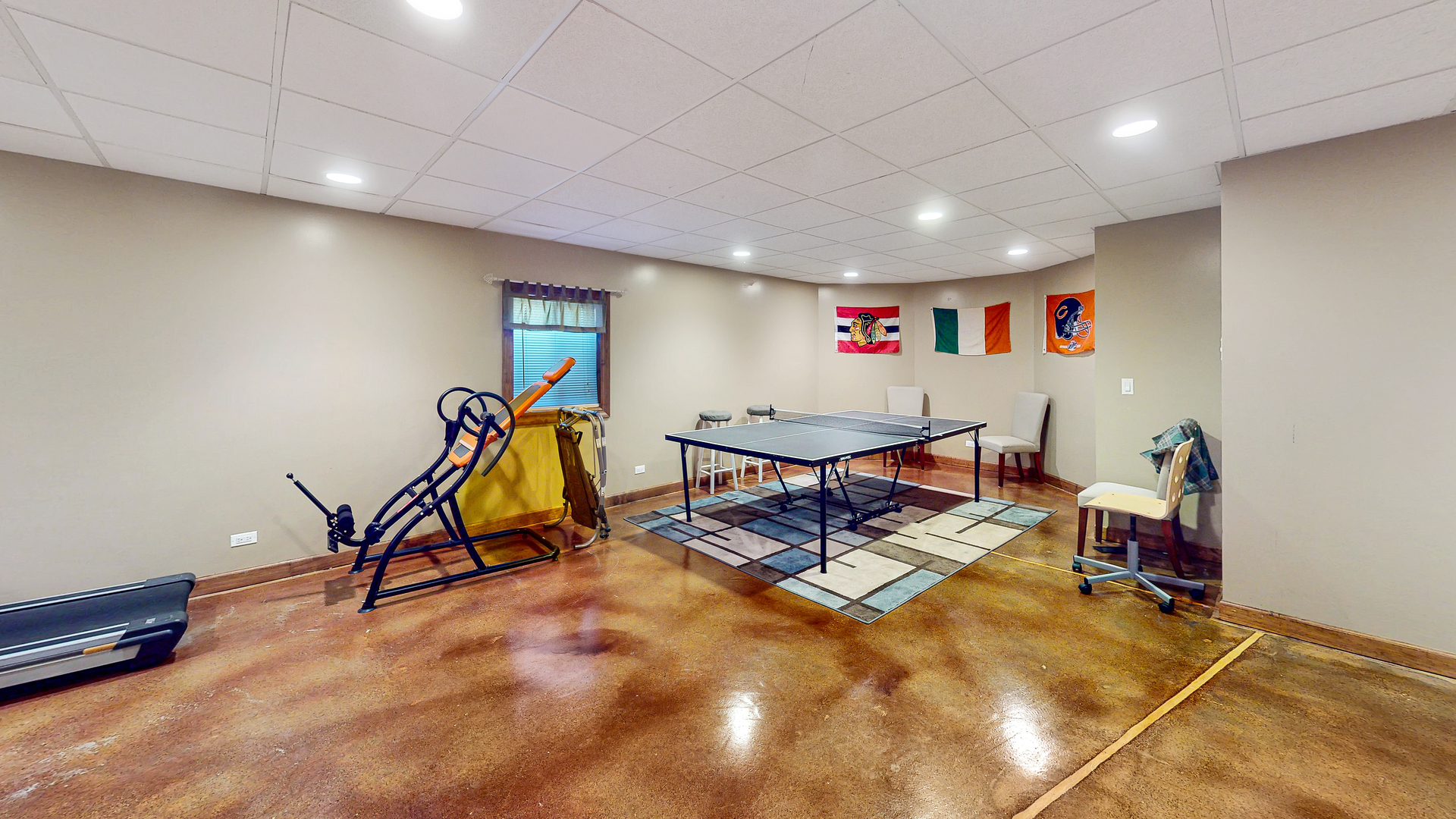 51 Crestview Drive, Oswego, IL 60543