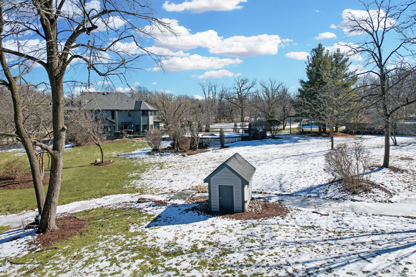 51 Crestview Drive, Oswego, IL 60543