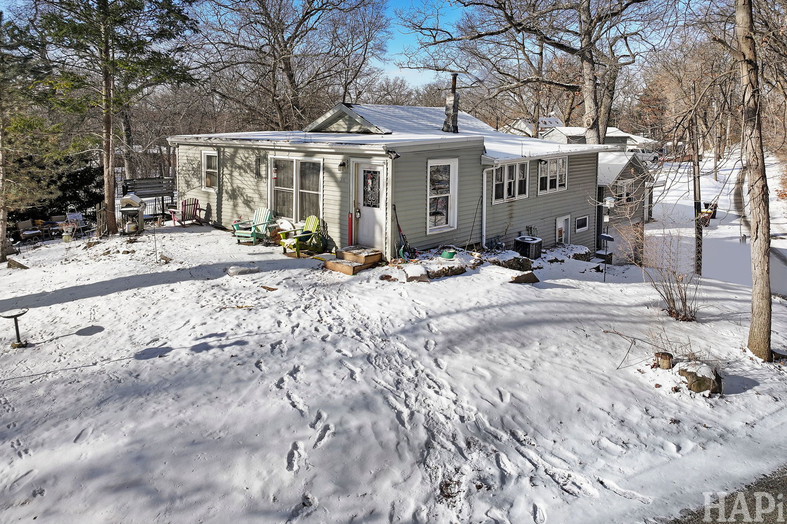 2616 Apache Trail, McHenry, IL 60051