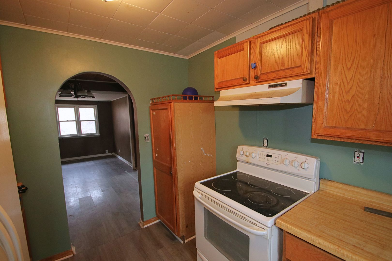 2616 Apache Trail, McHenry, IL 60051