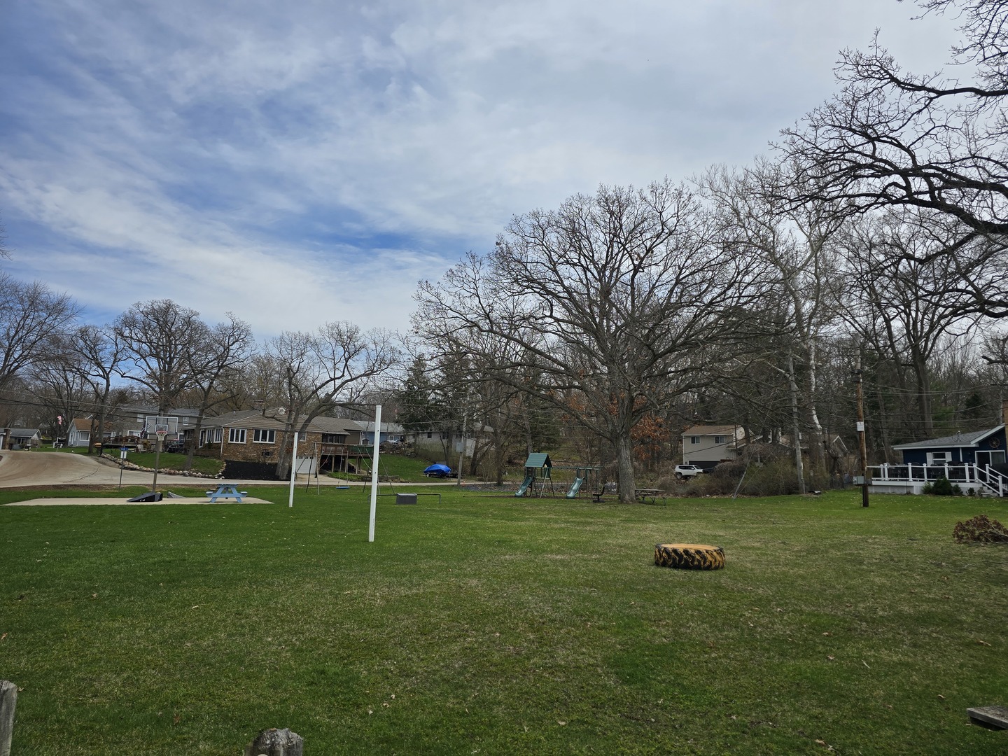 2616 Apache Trail, McHenry, IL 60051