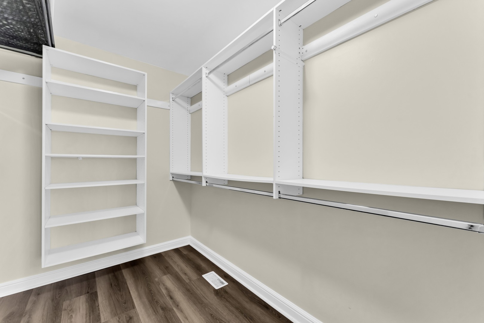 2706 Duncan Lane, Batavia, IL 60510