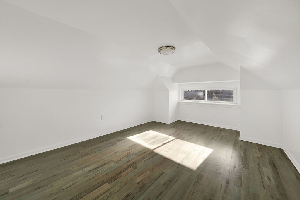 1444 W 72nd Place, Chicago, IL 60636