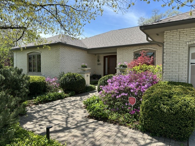 447 Stratford Lane, Willowbrook, IL 60527