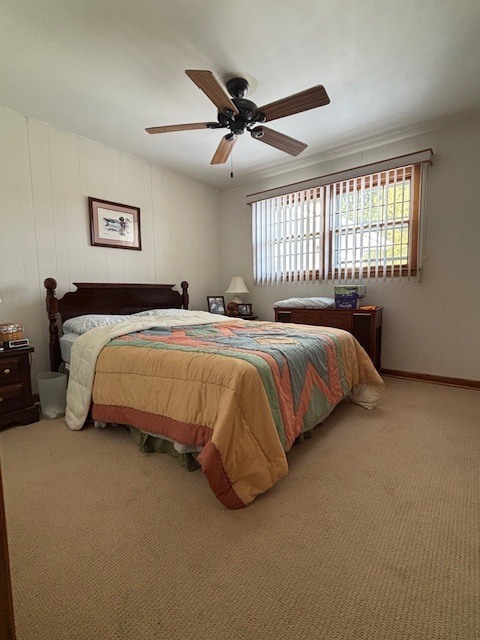 151 Rose Tree Lane, Lindenhurst, IL 60046