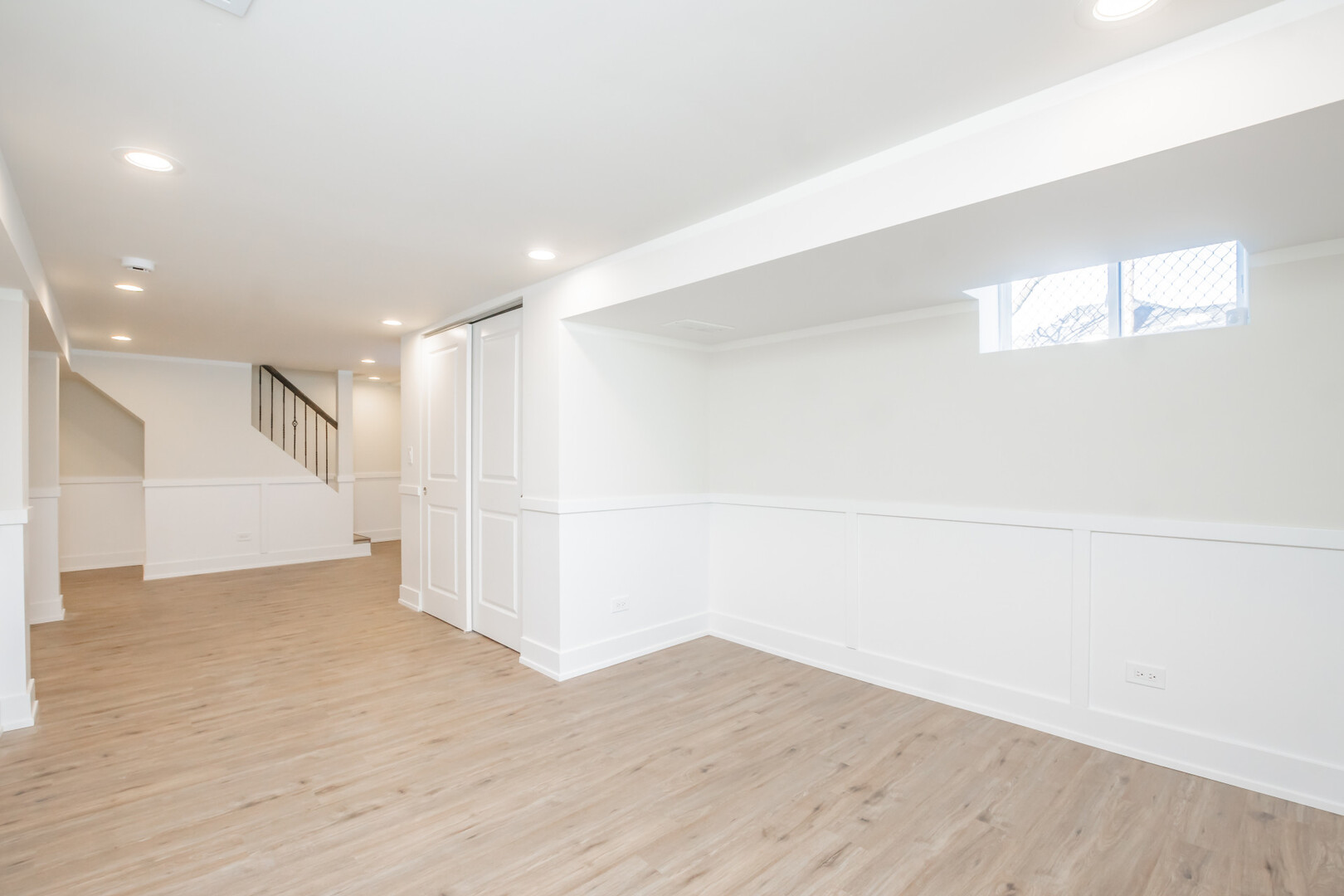 9800 S Drexel Avenue, Chicago, IL 60628