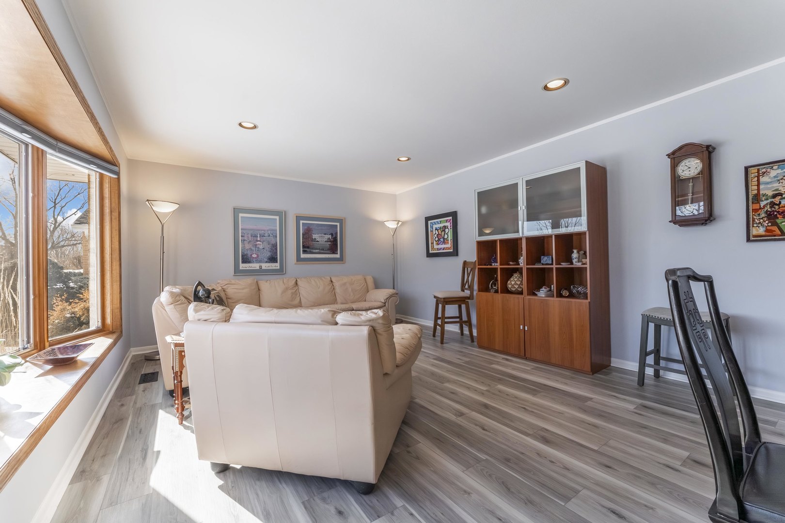 8832 Osceola Avenue, Morton Grove, IL 60053