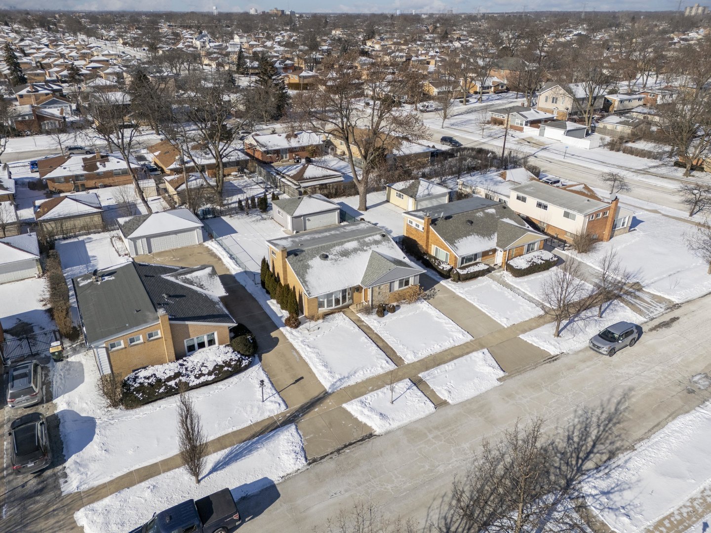 8832 Osceola Avenue, Morton Grove, IL 60053