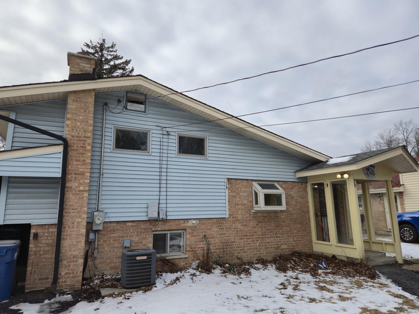 14927 Kenton Avenue, Midlothian, IL 60445