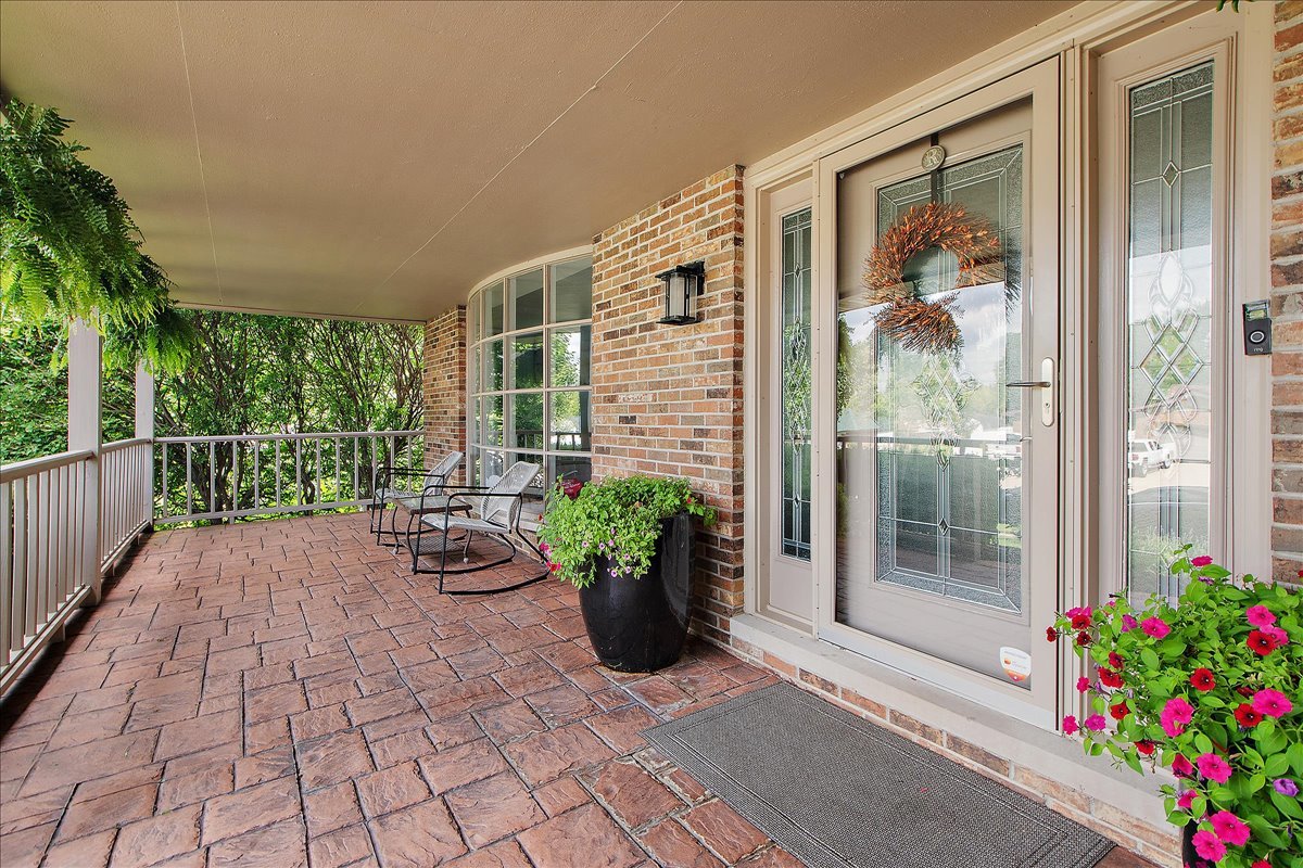 118 Beechcraft Drive, New Lenox, IL 60451