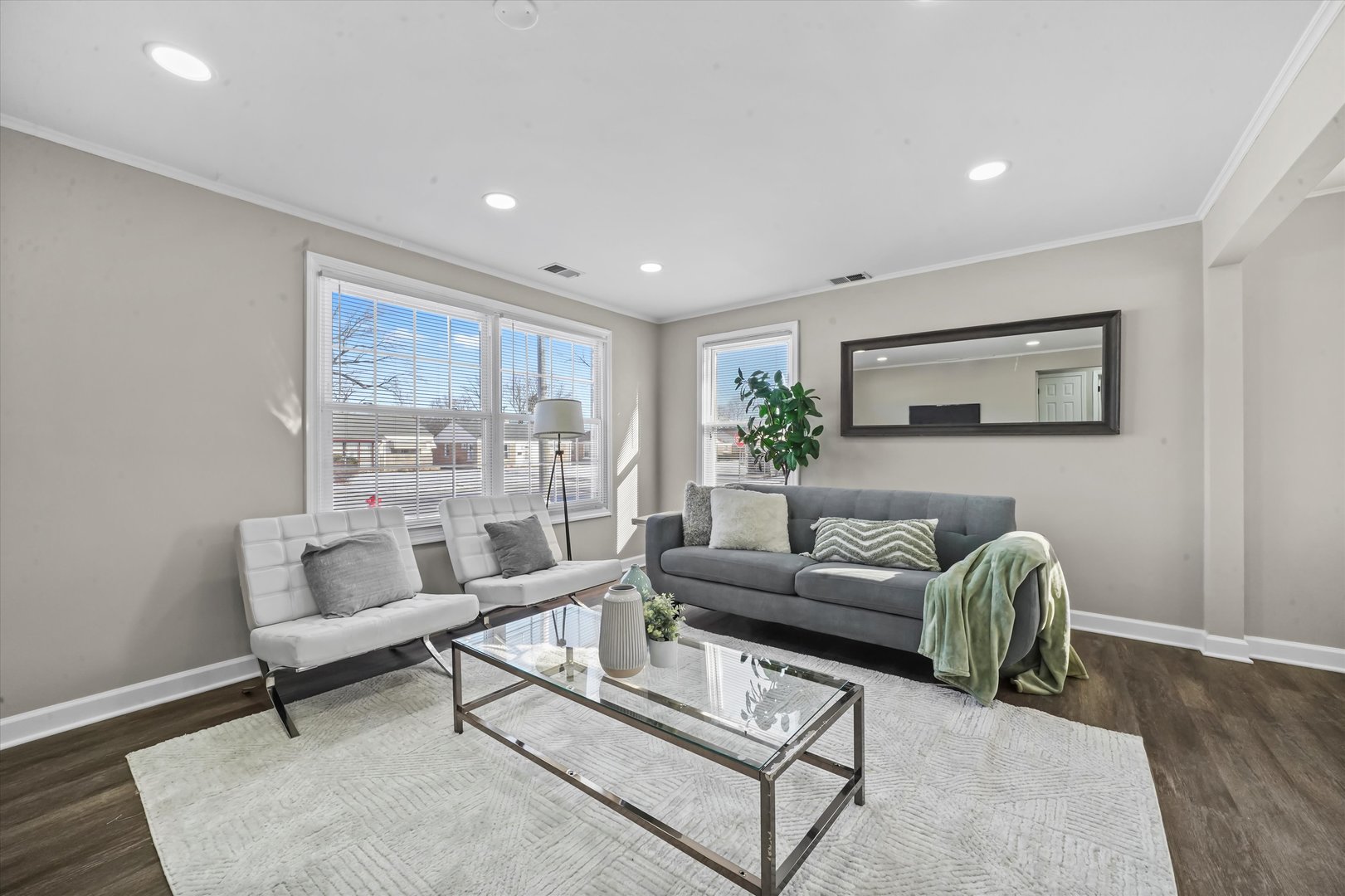 2243 Spruce Road, Homewood, IL 60430