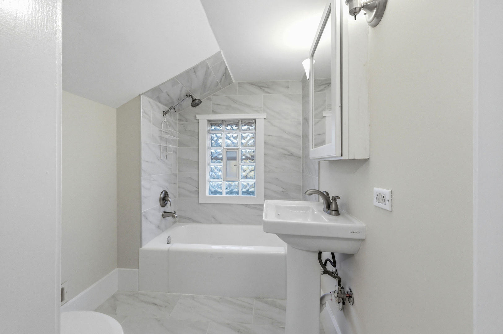 312 E Lincoln Avenue, Wheaton, IL 60187