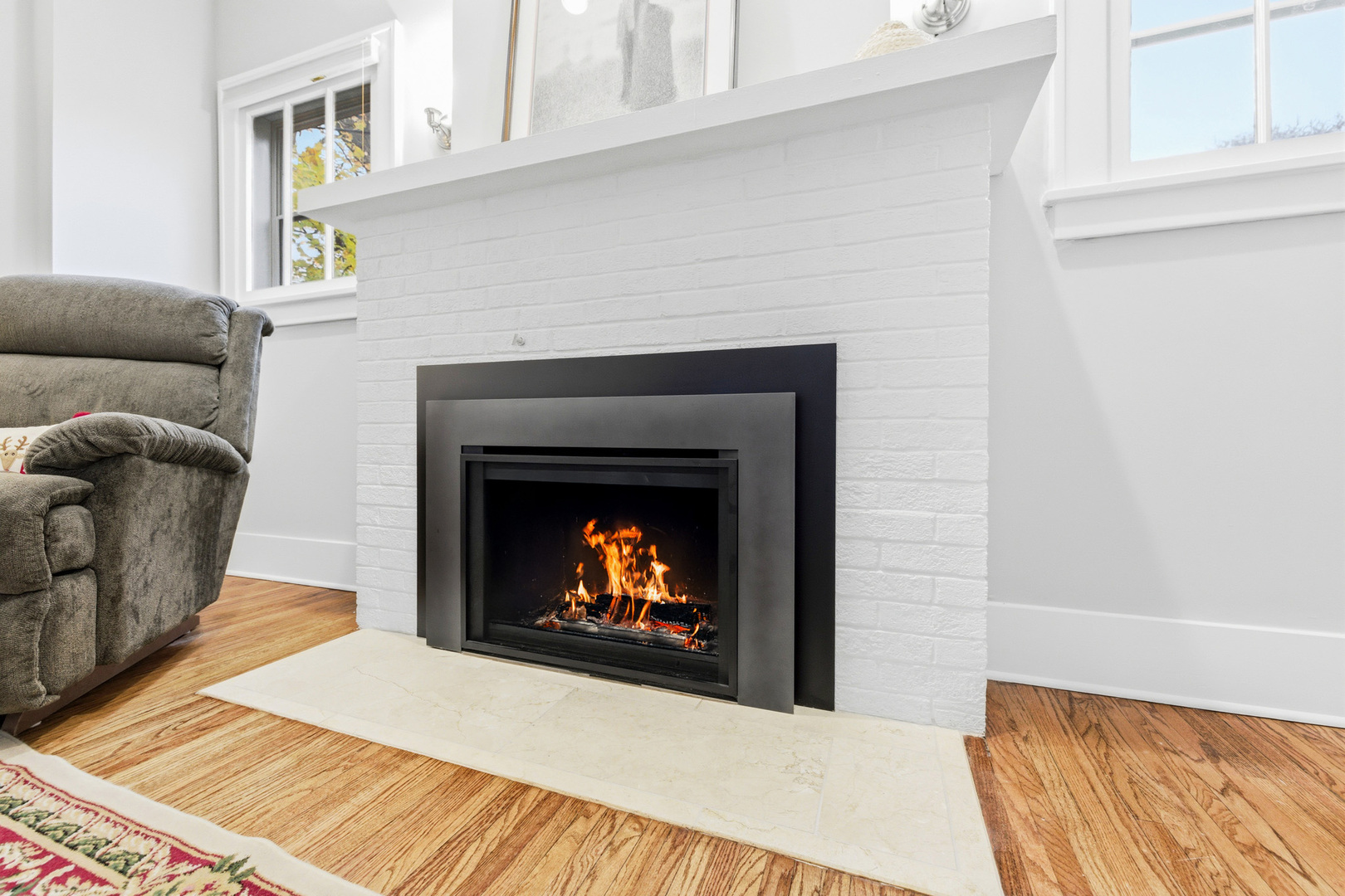 312 E Lincoln Avenue, Wheaton, IL 60187