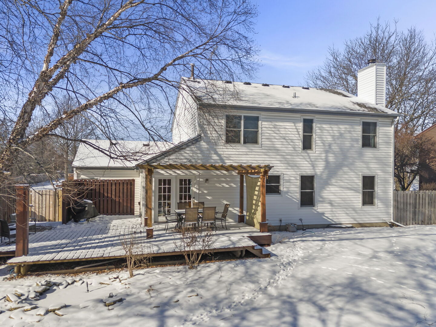 1402 Cherry Drive, Batavia, IL 60510