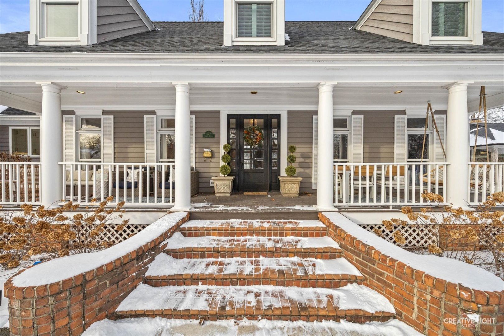 607 E Prairie Avenue, Wheaton, IL 60187