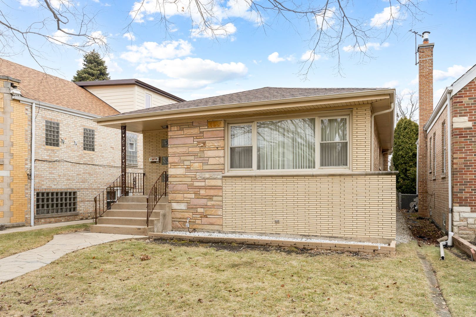 2931 N 76TH Avenue, Elmwood Park, IL 60707