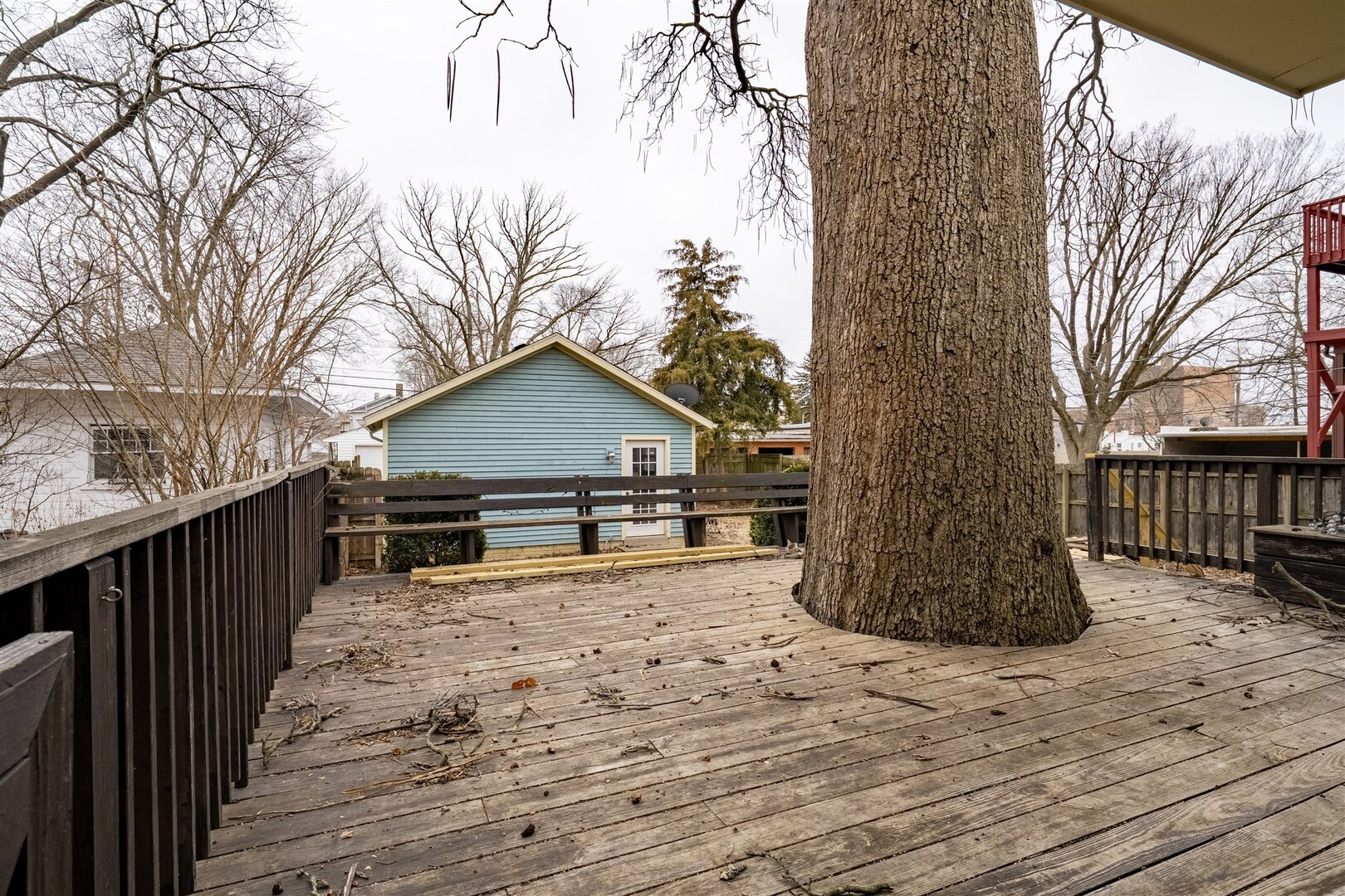 305 E Chestnut Street, Bloomington, IL 61701