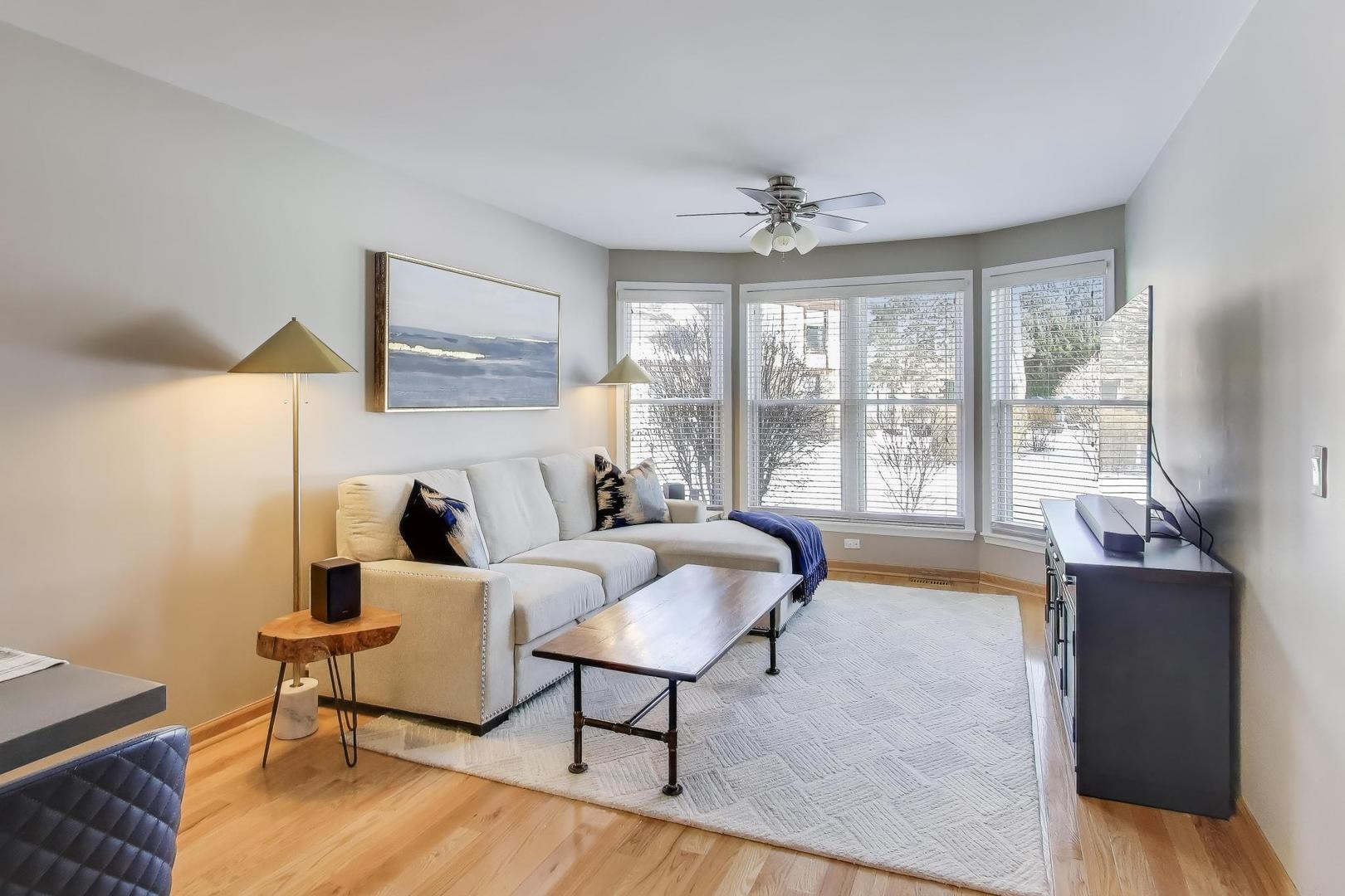 3017 Carlton Court, Westchester, IL 60154