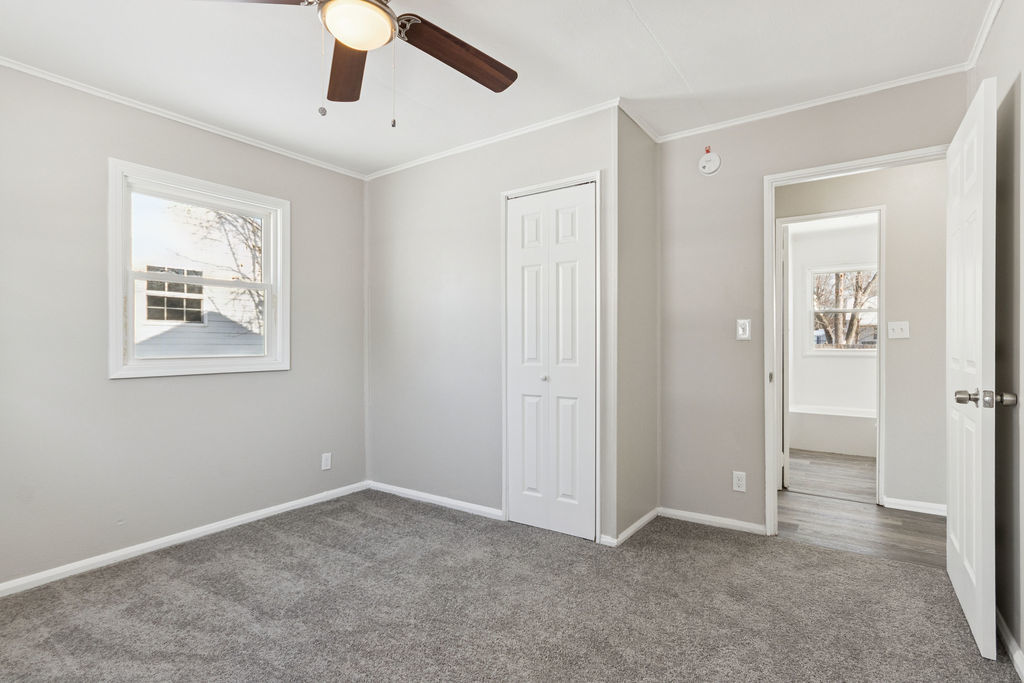 5216 N Roberts Road, Peoria Heights, IL 61616