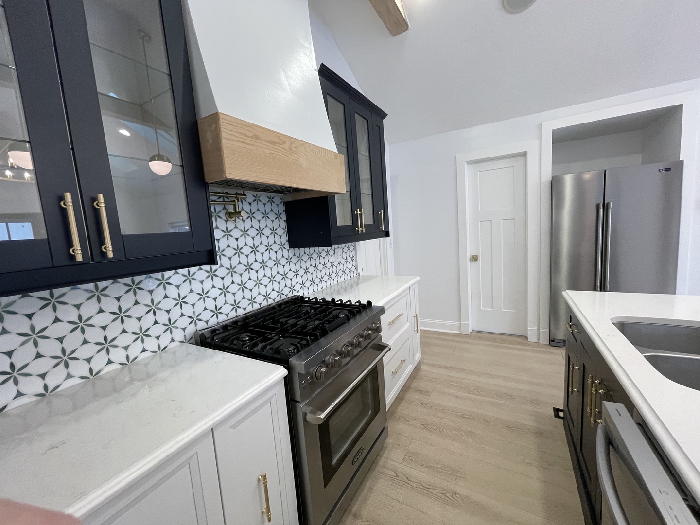 607 W Olive Street, Bloomington, IL 61701