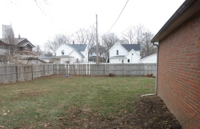 516 N John Street, Farmer City, IL 61842