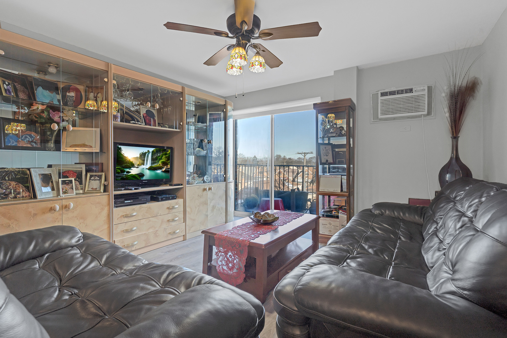 7830 W North Avenue #414, Elmwood Park, IL 60707