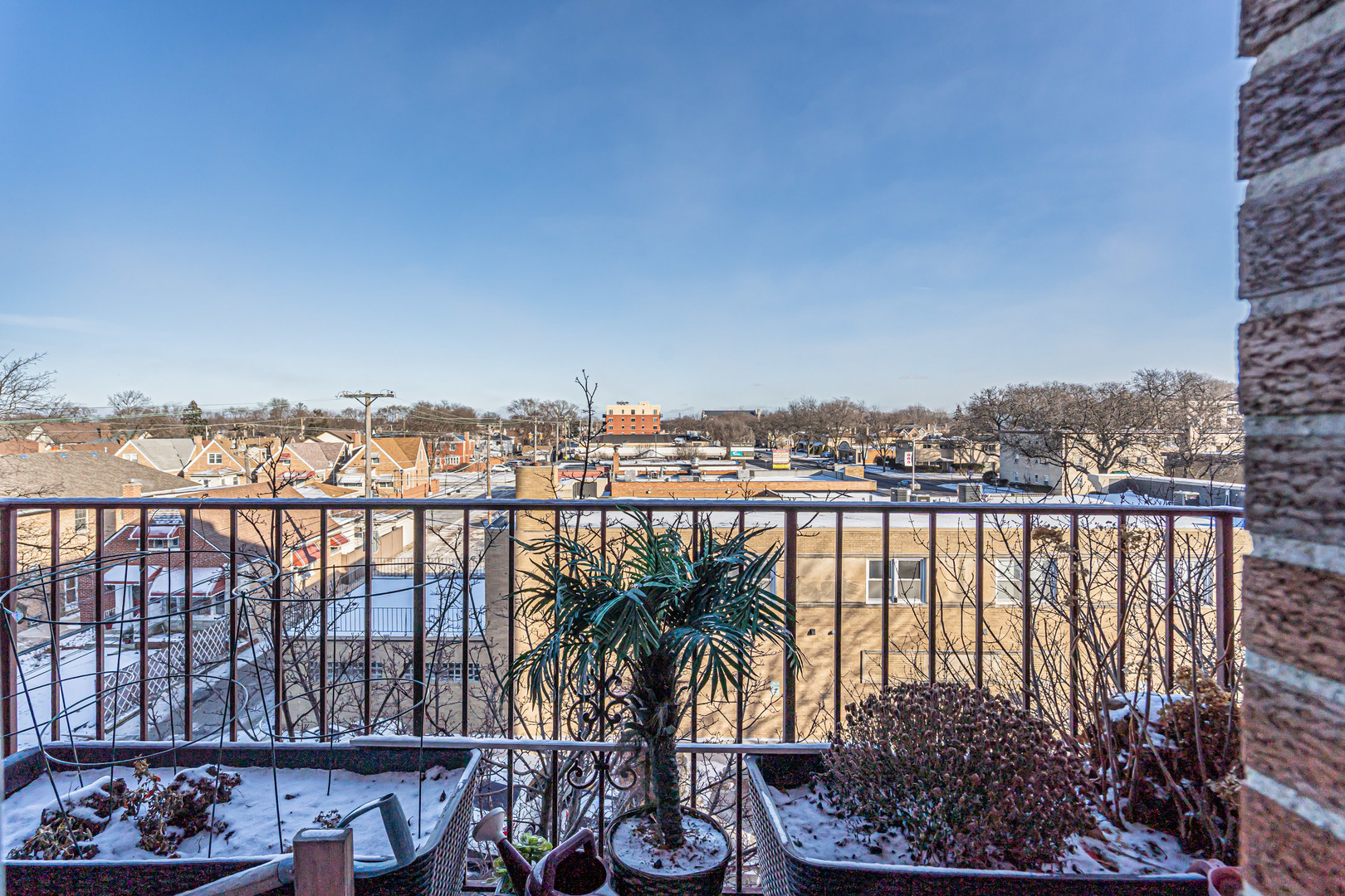 7830 W North Avenue #414, Elmwood Park, IL 60707