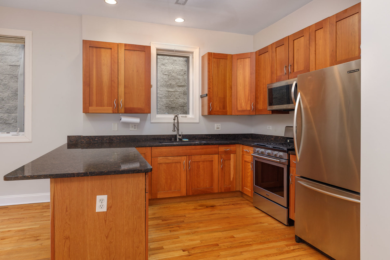 31 E 26th Street #5, Chicago, IL 60616