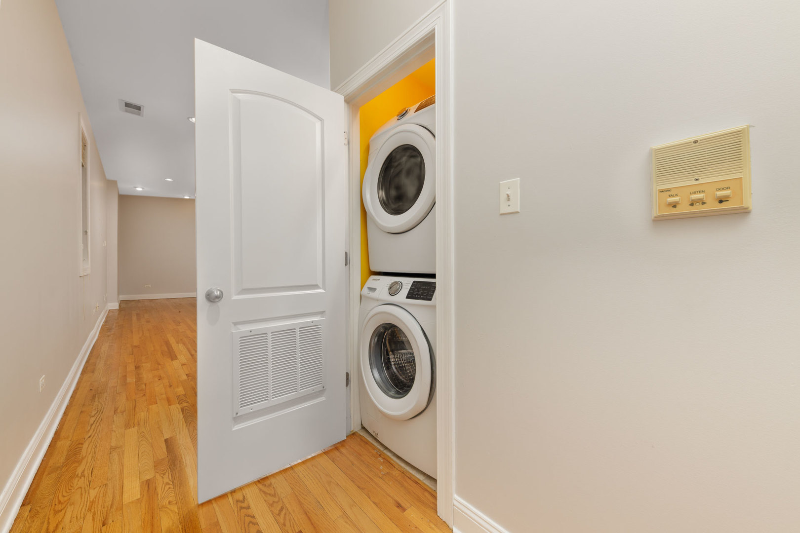 31 E 26th Street #5, Chicago, IL 60616