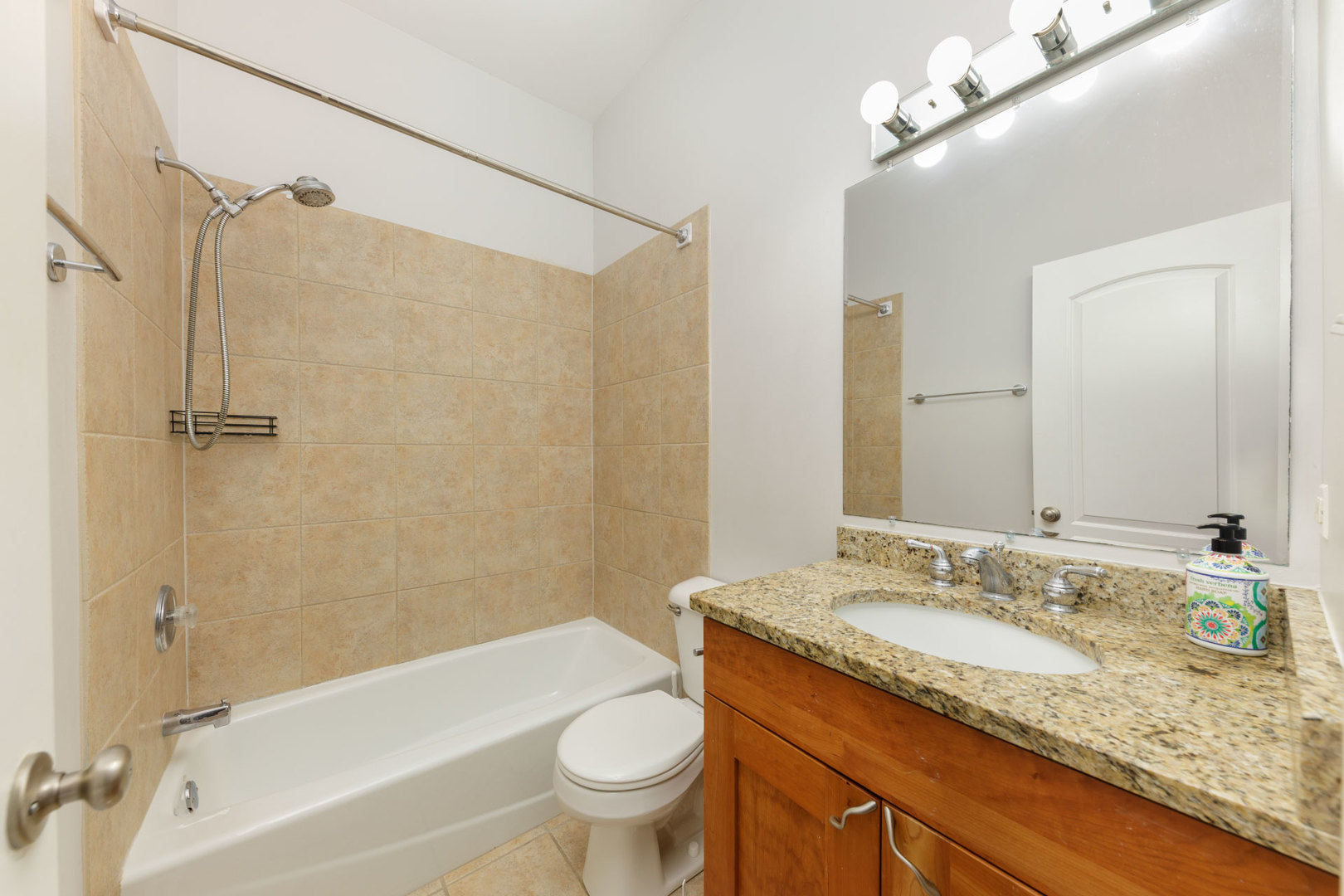 31 E 26th Street #5, Chicago, IL 60616