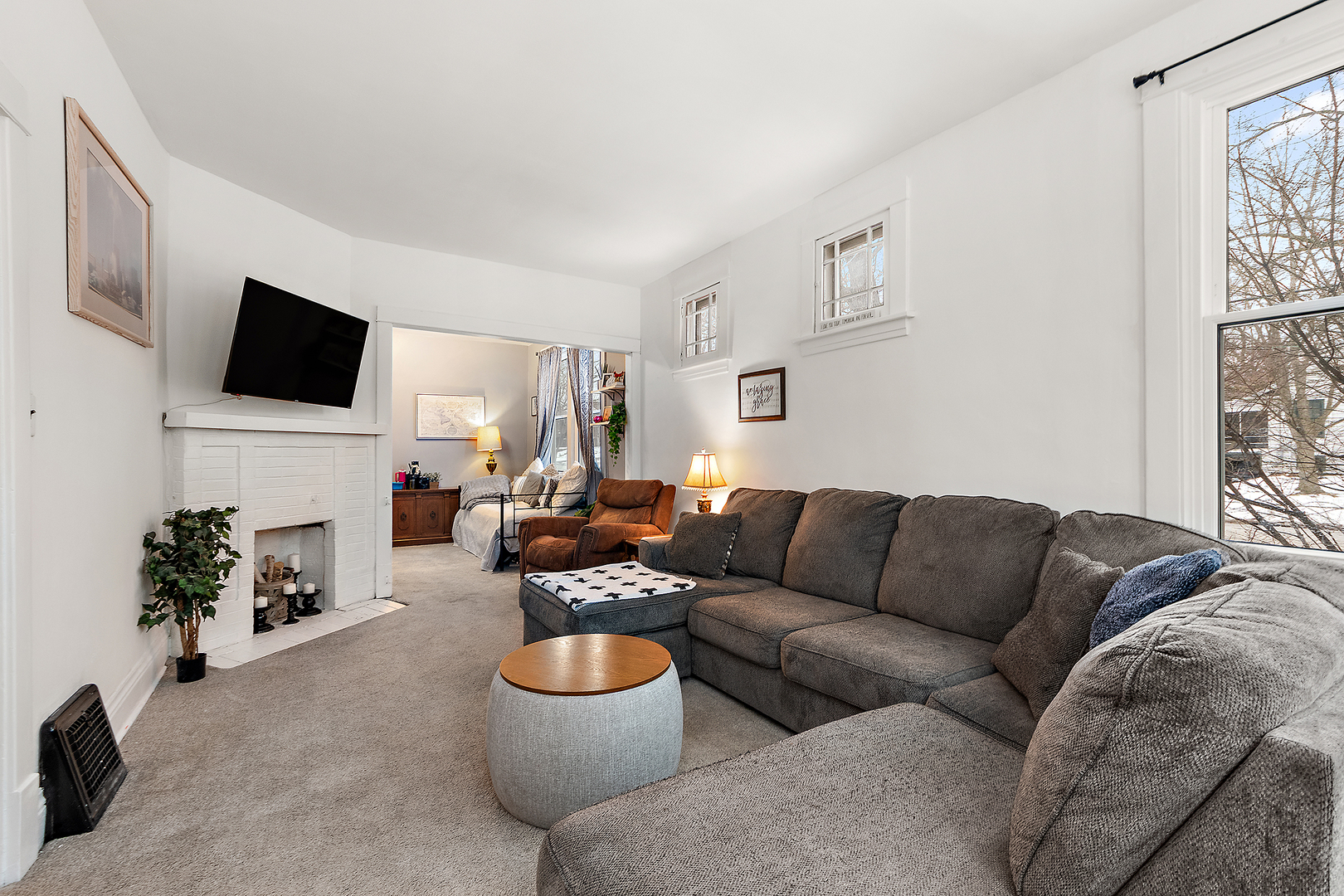 1812 Cedar Road, Homewood, IL 60430