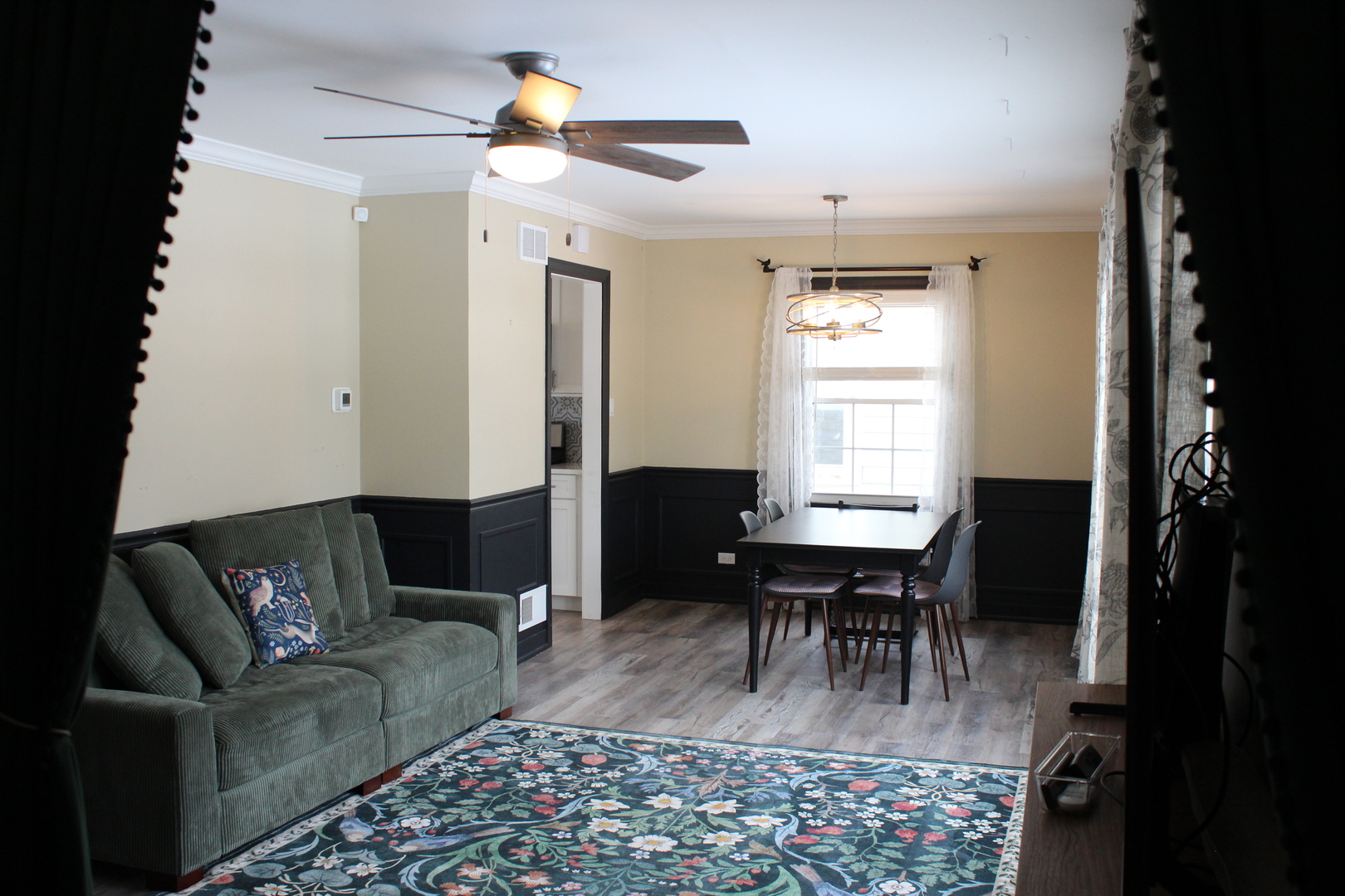 301 Sheldon Avenue, Downers Grove, IL 60515