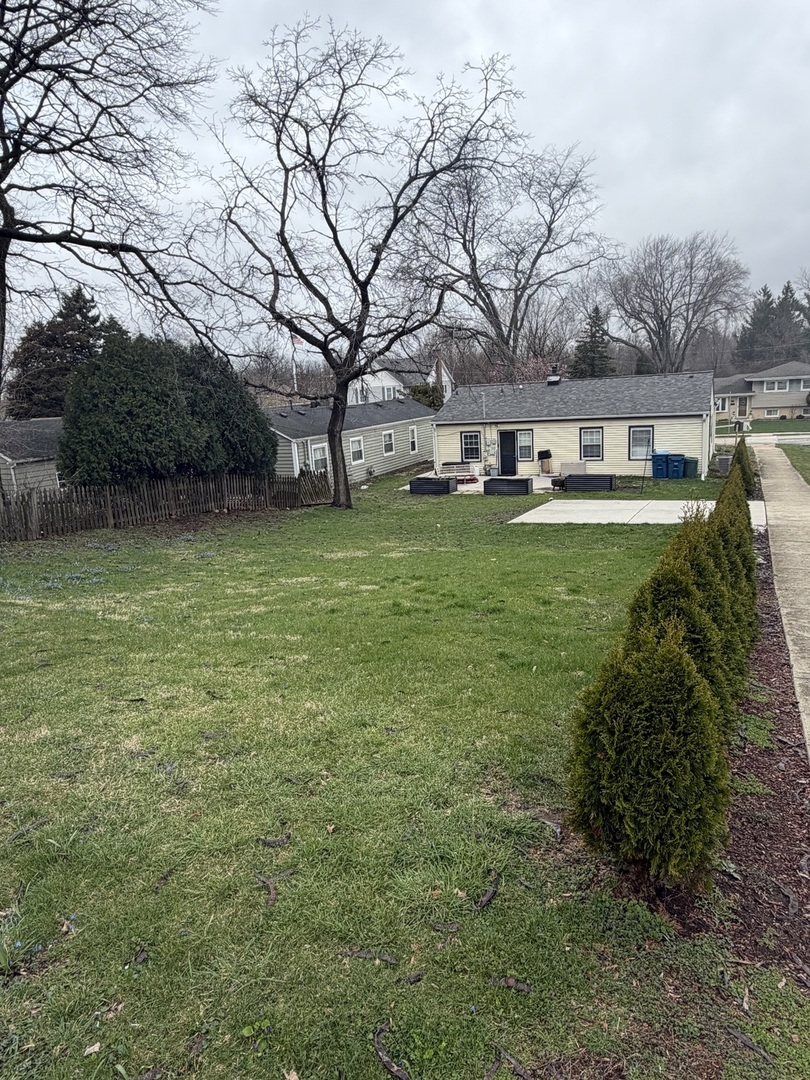 301 Sheldon Avenue, Downers Grove, IL 60515