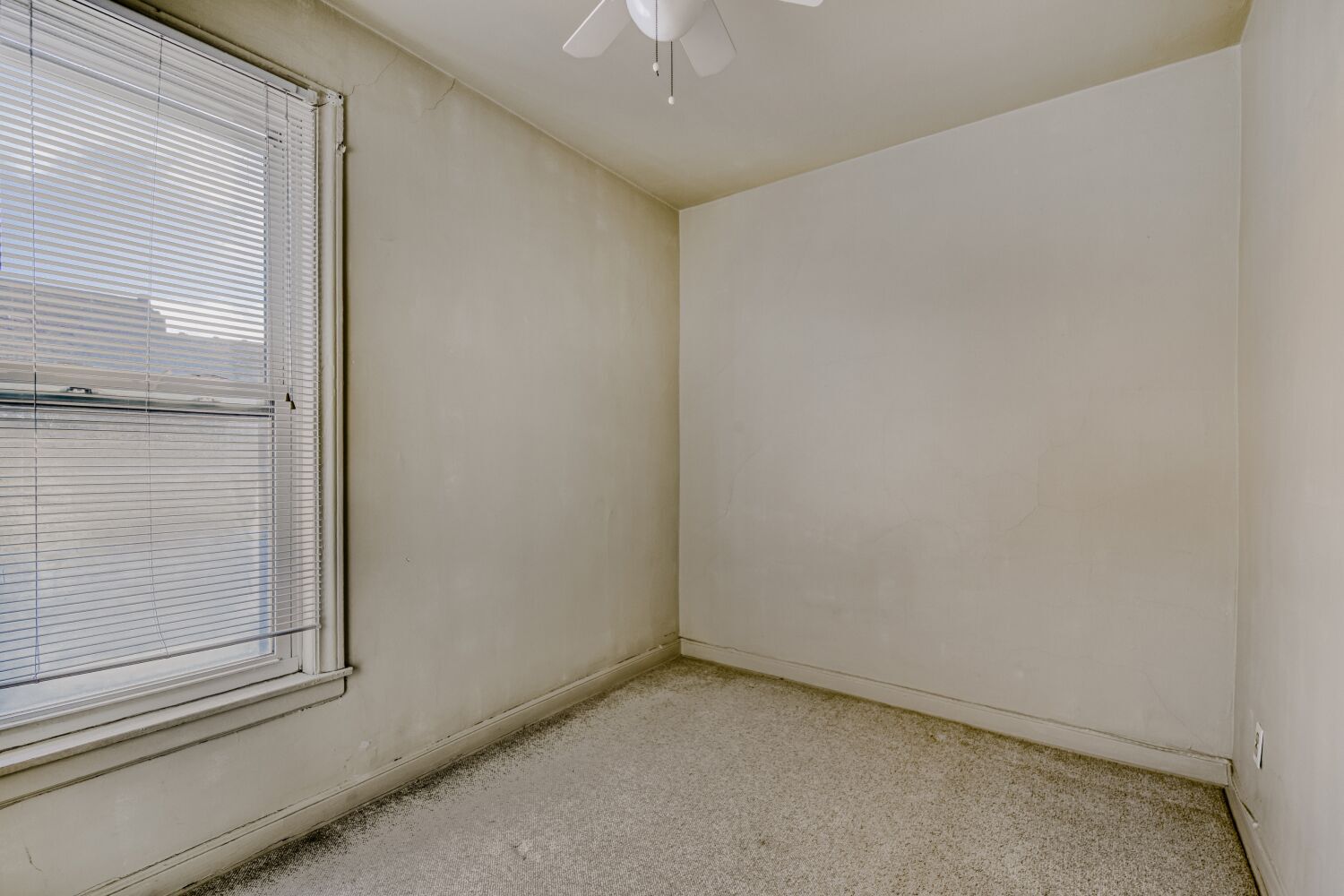 3333 S Emerald Avenue, Chicago, IL 60616