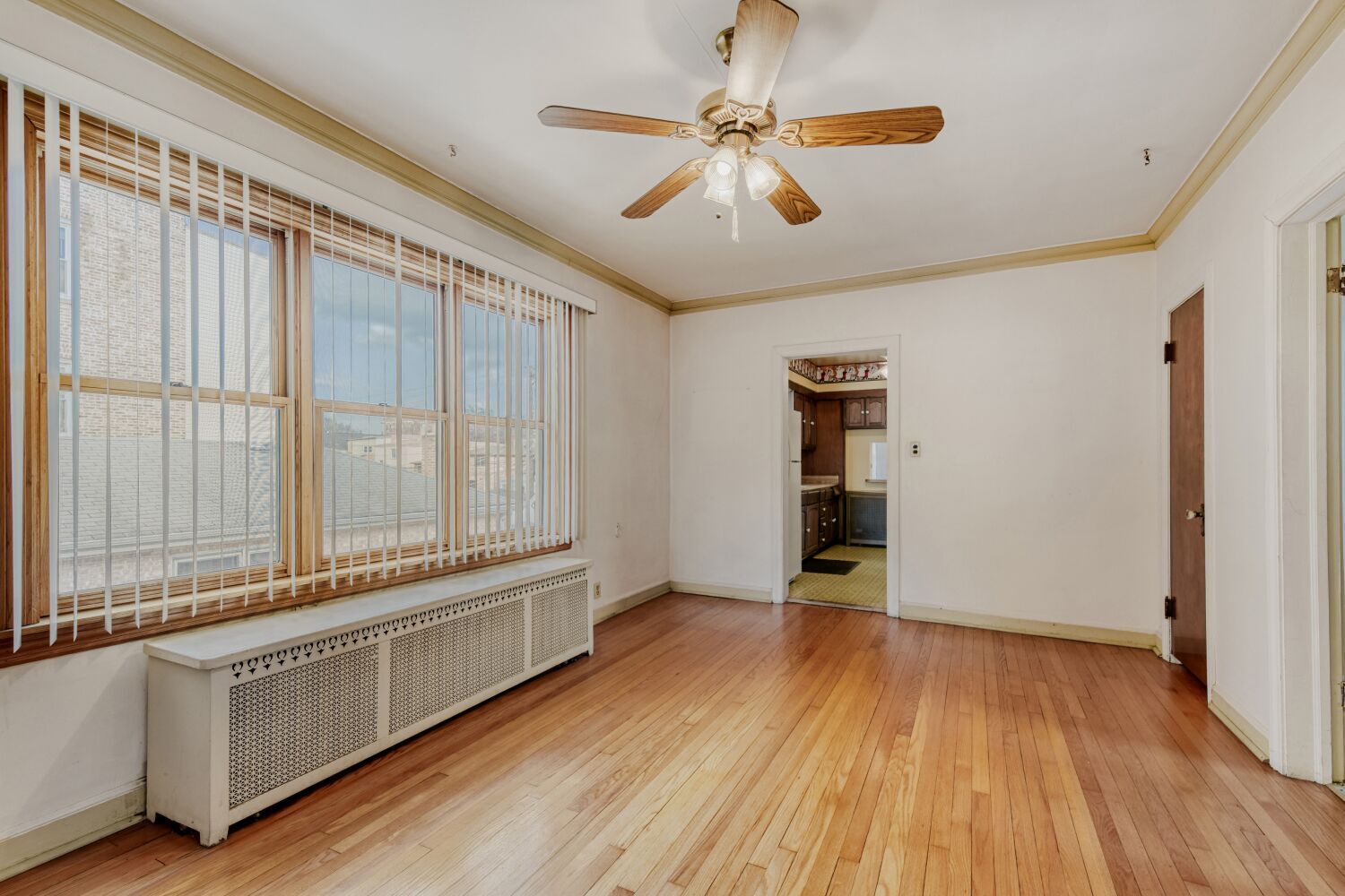 3333 S Emerald Avenue, Chicago, IL 60616