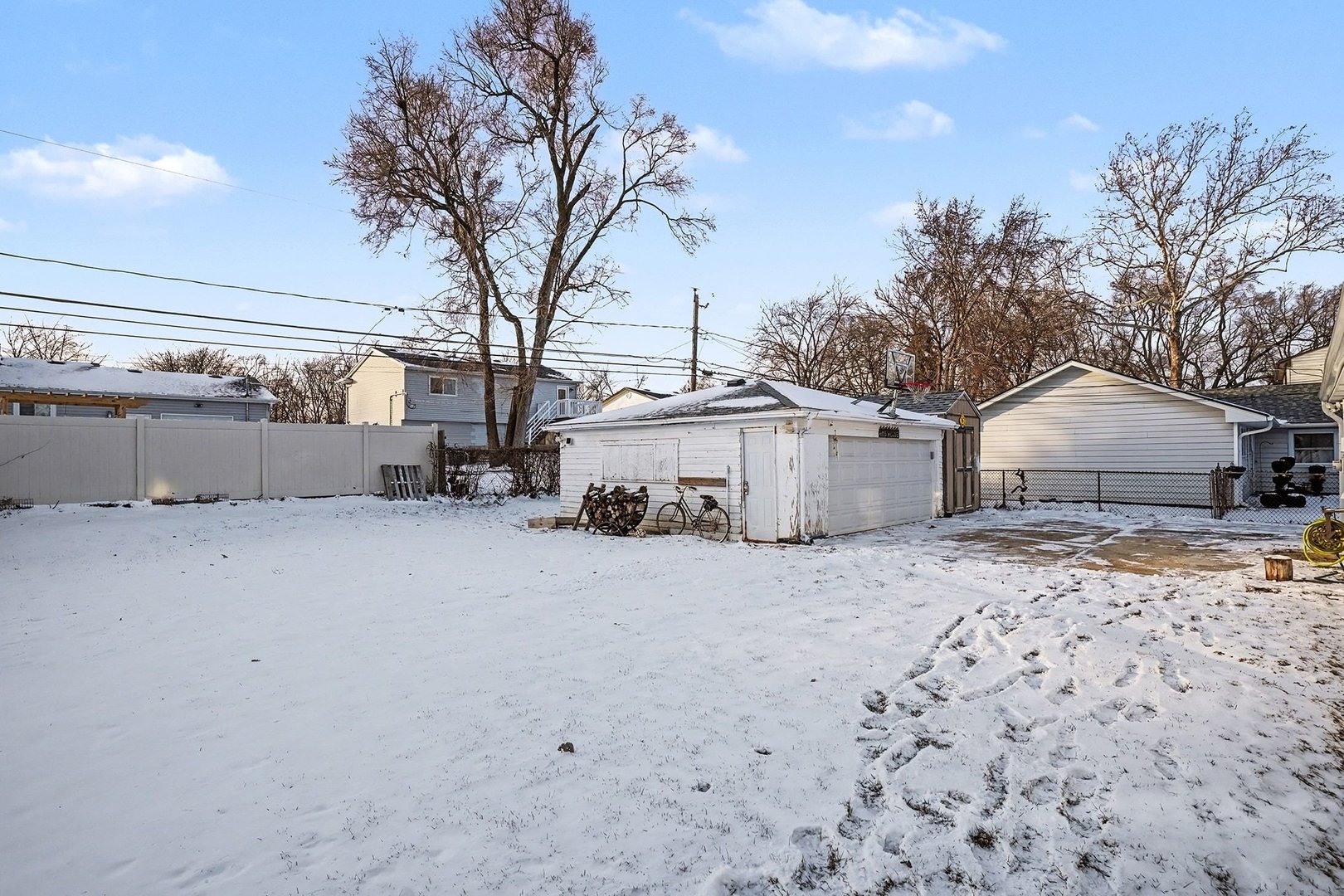 207 Seabury Road, Bolingbrook, IL 60440