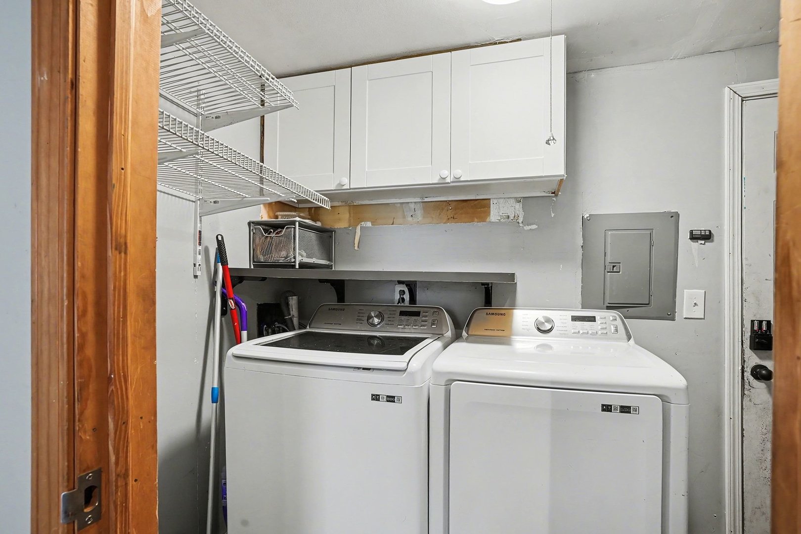 207 Seabury Road, Bolingbrook, IL 60440