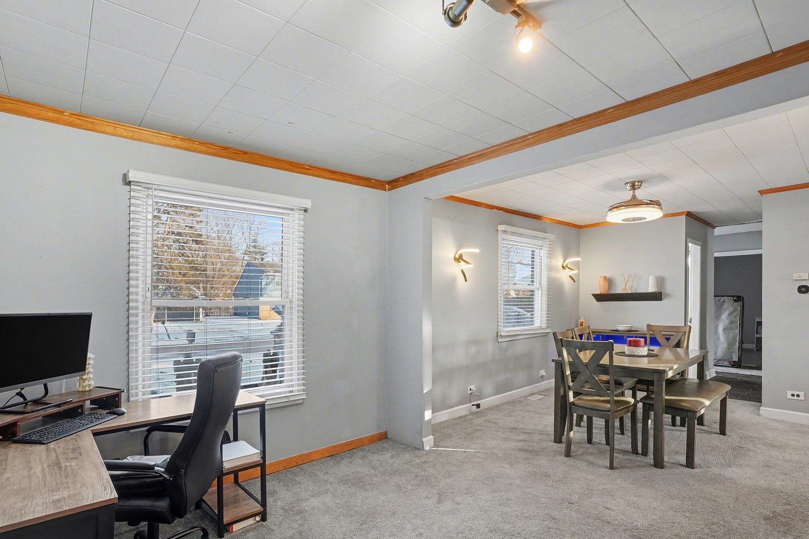 207 Seabury Road, Bolingbrook, IL 60440