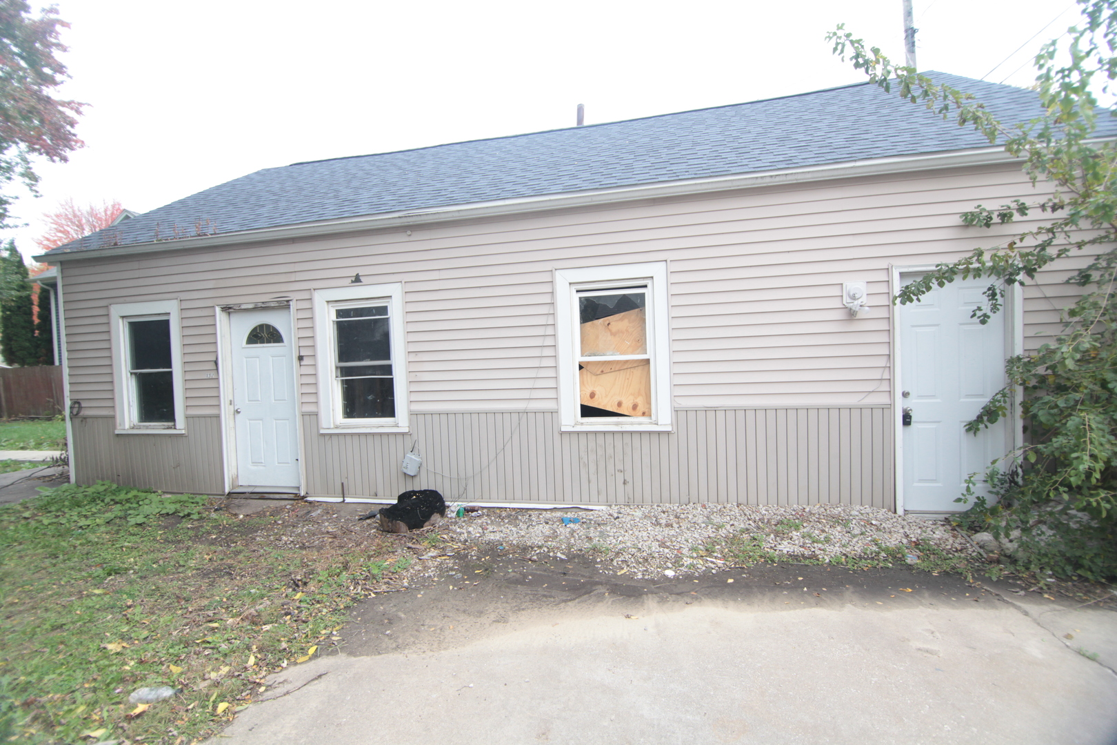 134 15th Avenue, East Moline, IL 61244