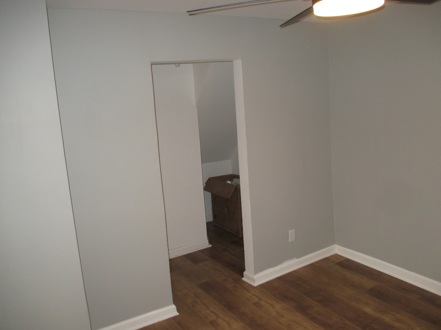 14 N Hickory Street, Joliet, IL 60435