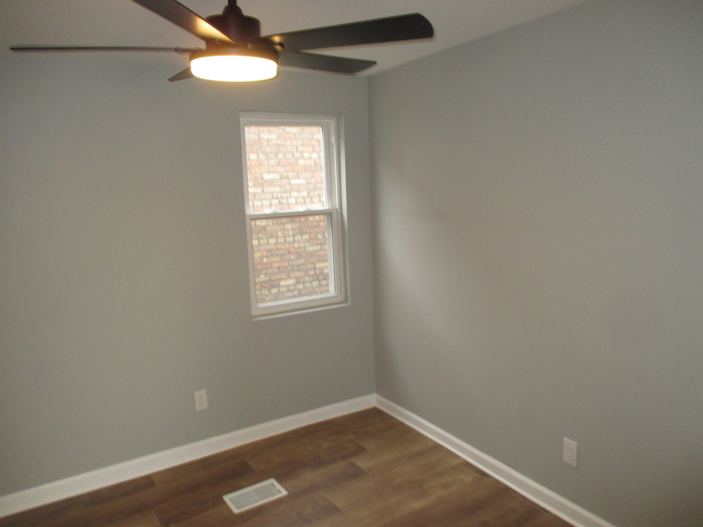 14 N Hickory Street, Joliet, IL 60435