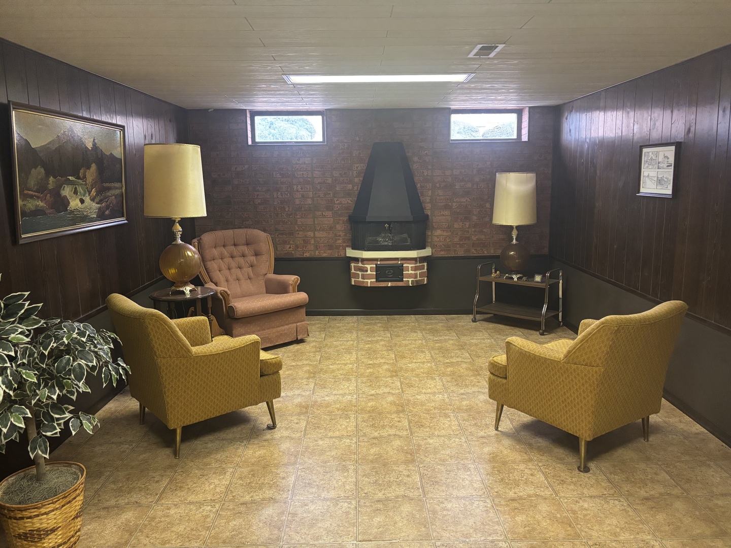 535 E 166th Place, South Holland, IL 60473